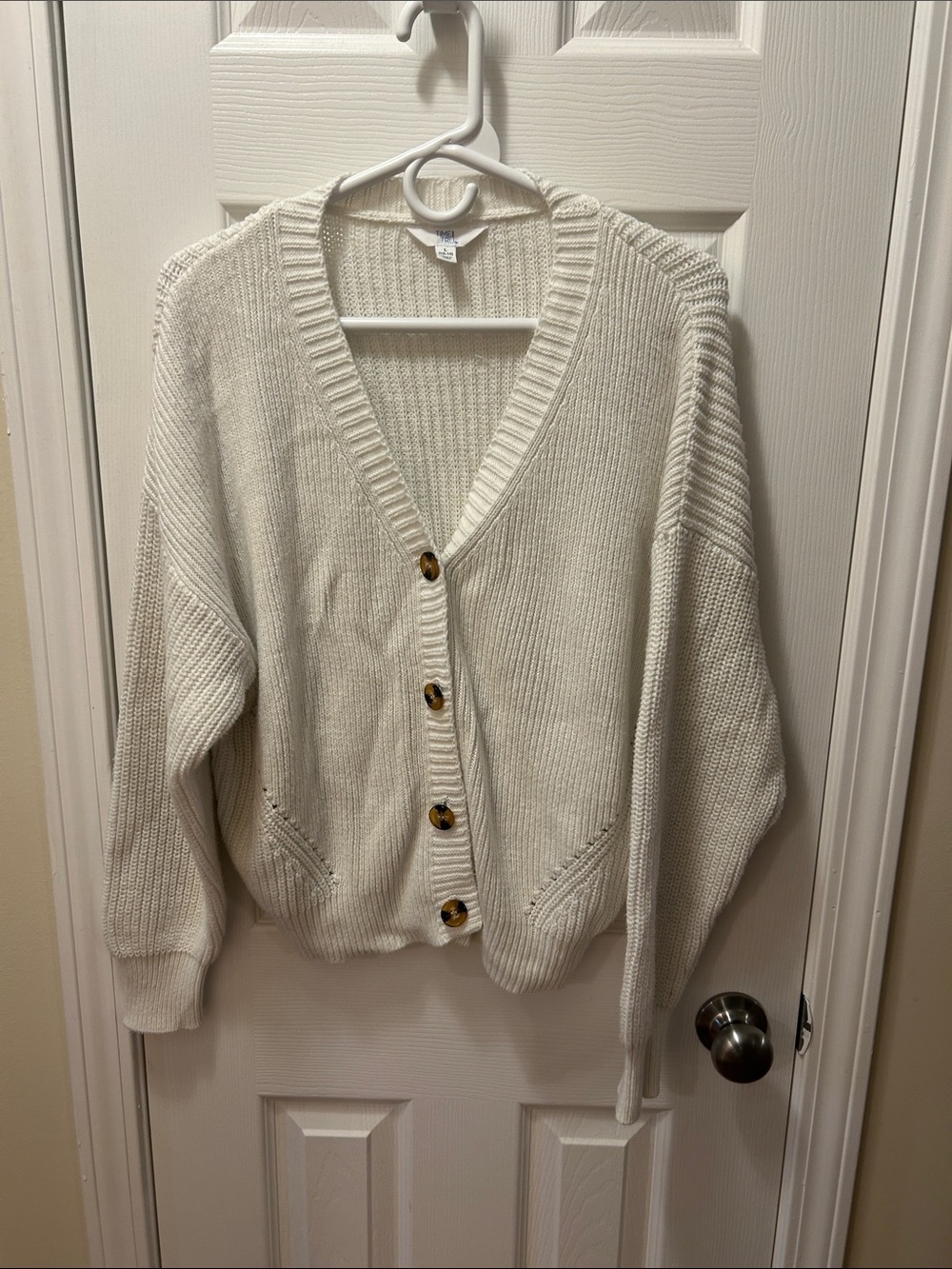 Sweater bundle - Picture 2 of 7